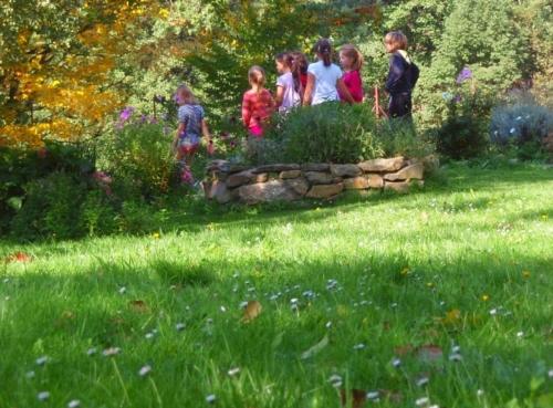 DĚTI, ŠKOLY A ŠKOLKY